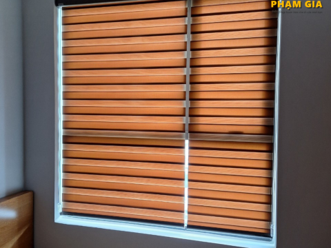 BST rèm cầu vồng 