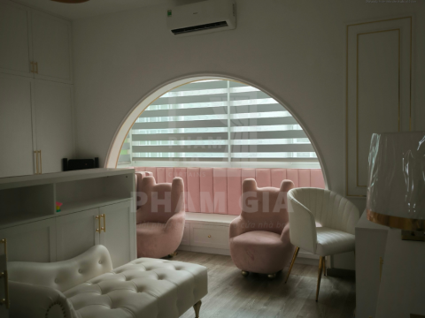 BST rèm cầu vồng 