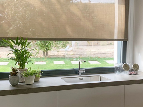 BST rèm cuốn trơn 