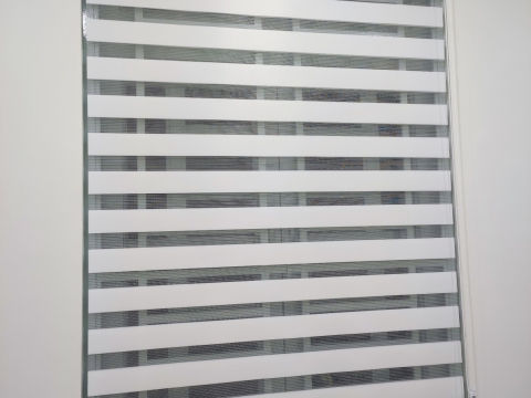 BST rèm cầu vồng 