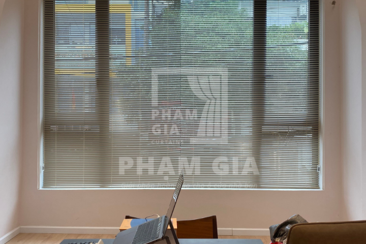 LẮP ĐẶT RÈM SÁO NHÔM TẠI ĐƯỜNG D5, QUẬN BÌNH THẠNH