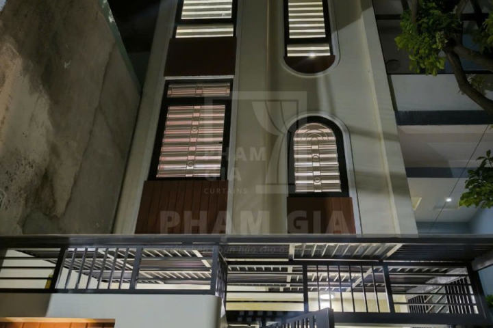 LẮP ĐẶT RÈM CỬA TẠI NAM HOÀ, PHƯỚC LONG A, QUẬN 9