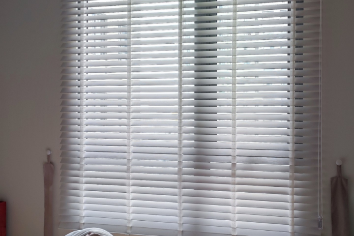 lắp đặt rèm sáo gỗ tại masteri thảo điền quận 2 