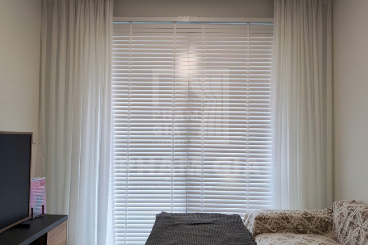 LẮP ĐẶT RÈM SÁO GỖ KẾT HỢP RÈM SÁO NHÔM TẠI AKARI CITY QUẬN TÂN BÌNH