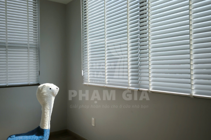 LẮP ĐẶT RÈM SÁO GỖ TẠI QUANG TRUNG QUẬN GÒ VẤP