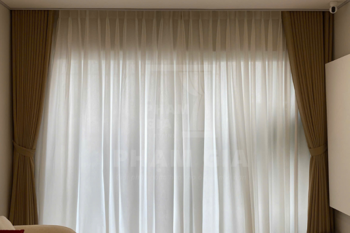 LẮP ĐẶT RÈM CỬA TẠI CĂN HỘ GALALY 9 , NGUYỄN KHOÁI QUẬN. 