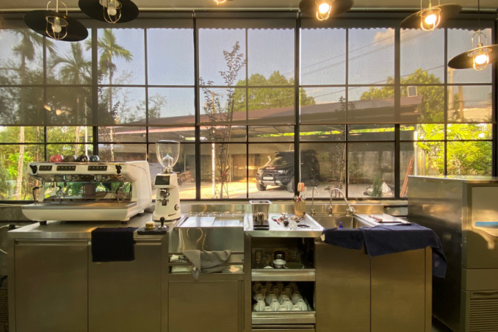 LẮP ĐẶT RÈM CUỐN LƯỚI TẠI CAFE CÙ LAO PHỐ, ĐỒNG NAI