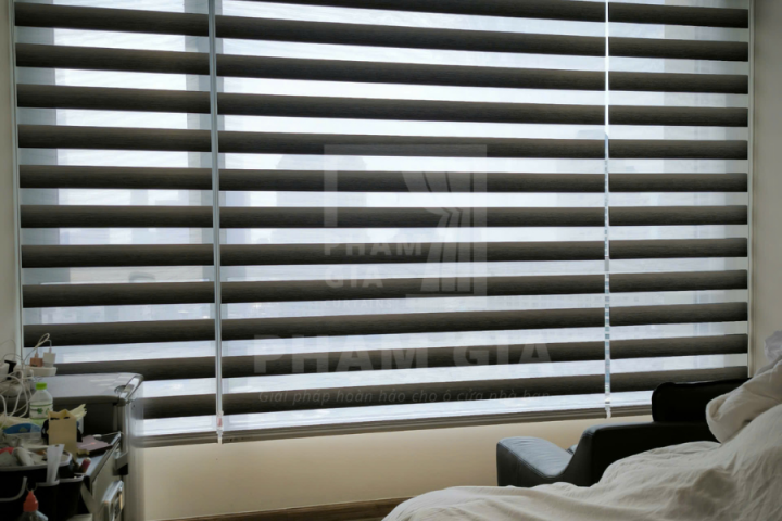 LẮP ĐẶT RÈM CẦU VỒNG TẠI LANDMARK 3 QUẬN BÌNH THẠNH