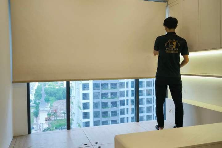 LẮP ĐẶT RÈM CỬA TẠI CĂN HỘ LUMIERE VINHOME QUẬN 9