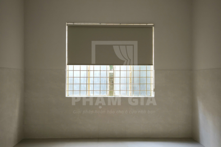 LẮP ĐẶT RÈM CUỐN TẠI NGUYỄN TRÃI HOSPITAL