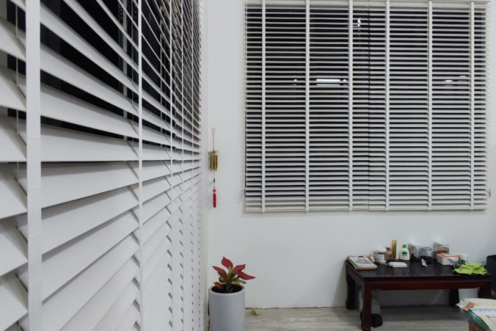 LẮP ĐẶT RÈM SÁO GỖ