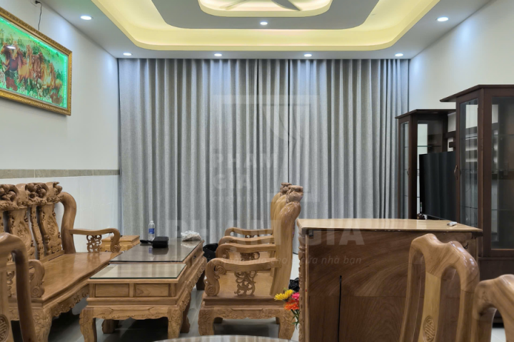 LẮP ĐẶT RÈM CỬA TẠI HÓC MÔN