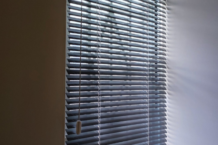 Lắp Đặt Rèm Sáo Nhôm 