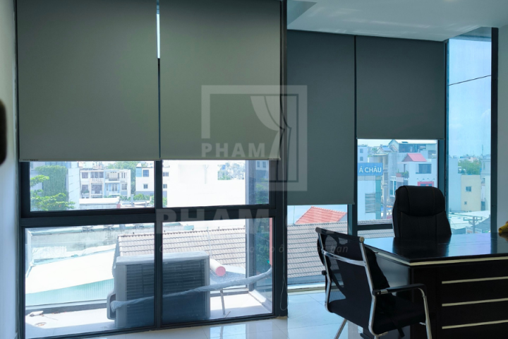 LẮP ĐẶT RÈM CUỐN VĂN PHÒNG NGUYỄN DUY TRINH, QUẬN 2