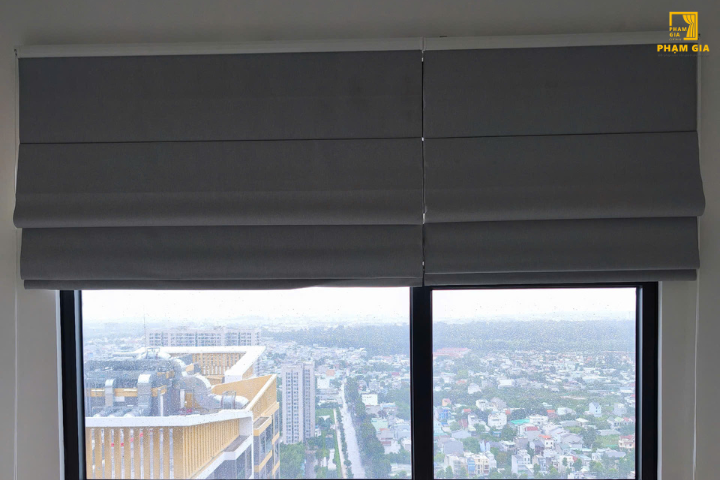 Tối Ưu Ánh Sáng Tự Nhiên Với Rèm Roman