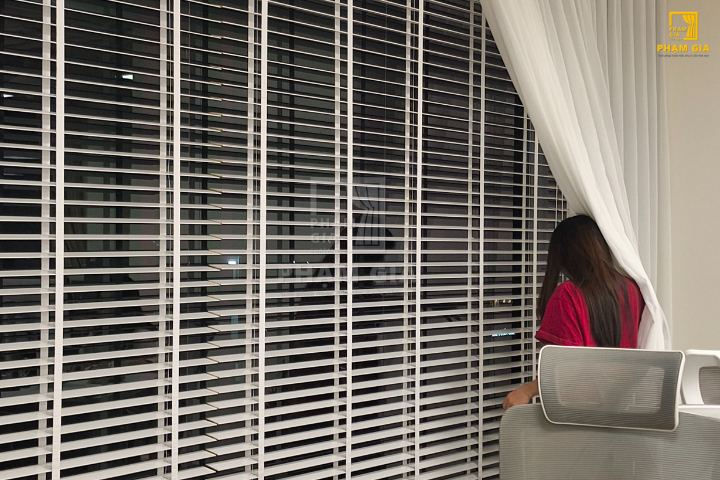 Rèm màu trắng kem hợp với những phong cách nội thất nào?