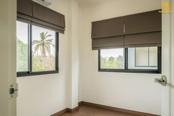 Tư Vấn Chọn Các Gam Màu Rèm Roman Phổ Biến