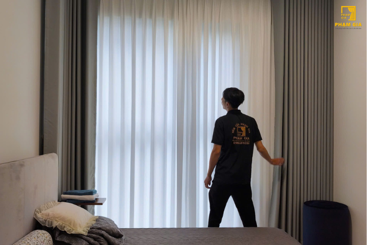 Vì sao cần vệ sinh và bảo quản rèm vải đúng cách