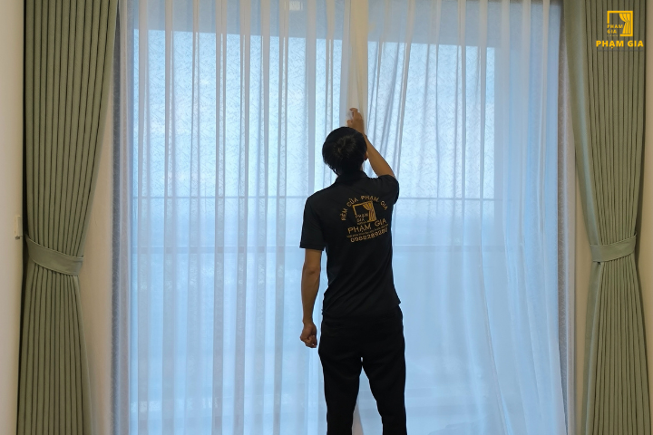 Tinh Tế Từng Đường Nét – Rèm Cửa Căn Hộ Tôn Vinh Phong Cách Riêng