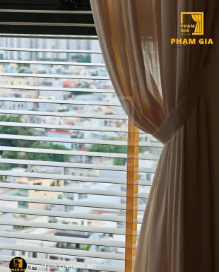 DỰ ÁN LẮP ĐẶT RÈM SÁO GỖ VÀ RÈM VOAN TẠI CĂN HỘ CHUNG CƯ D-AQUA, 301, BÌNH ĐÔNG, QUẬN 8, TP. HỒ CHÍ MINH