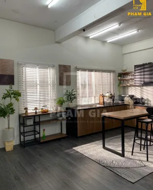 LẮP ĐẶT RÈM CỬA TẠI STUDIO LẠC LONG QUÂN, QUẬN TÂN PHÚ
