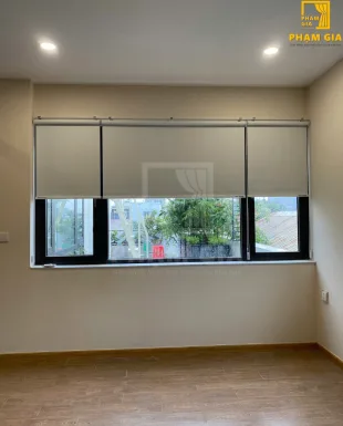 LẮP ĐẶT RÈM CUỐN TẠI MAN THIỆN, QUẬN 9