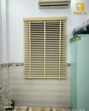 LẮP ĐẶT RÈM SÁO GỖ QUẬN 9
