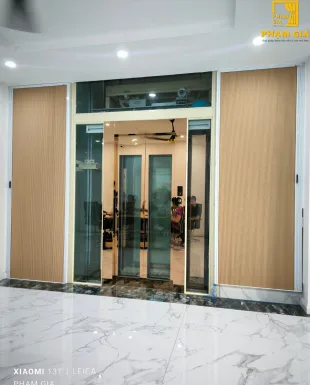 LẮP ĐẶT VÁCH NGĂN TỔ ONG TẠI MANHATTAN VINHOMES QUẬN 9