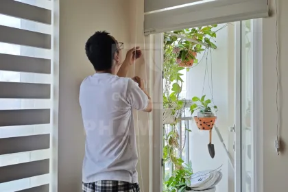 Tạo Không Gian Riêng Tư Mà Không Bí Bách: Đặc Quyền Của Rèm Cầu Vồng
