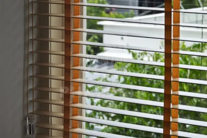 Rèm Sáo Gỗ Hệ 1 Dây Vs Hệ 2 Dây: Đâu Là Bước Đột Phá Của Rèm Gỗ Hiện Đại?