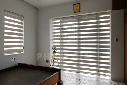 Cải Thiện Giấc Ngủ Nhờ Sự Điều Tiết Ánh Sáng Linh Hoạt Của Rèm Cầu Vồng
