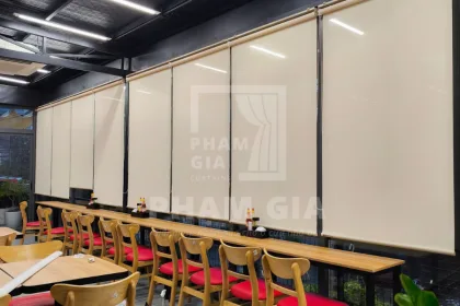 LẮP ĐẶT RÈM CUỐN LƯỚI QUÁN ĂN TẠI AN PHÚ QUẬN 2
