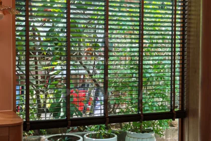 LẮP ĐẶT RÈM SÁO GỖ TẠI CHUNG CƯ H1, HOÀNG DIỆU, QUẬN 4, TP. HỒ CHÍ MINH