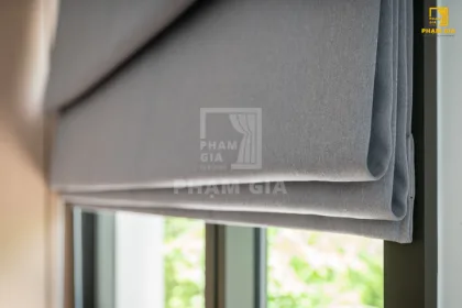 Mẹo Phối Rèm Vải Roman Cao Cấp Với Nội Thất Sang Trọng