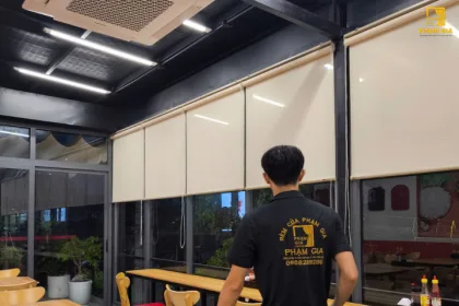 Rèm Cuốn Lưới Hay Rèm Cuốn Trơn: Đâu Là Lựa Chọn Phù Hợp?