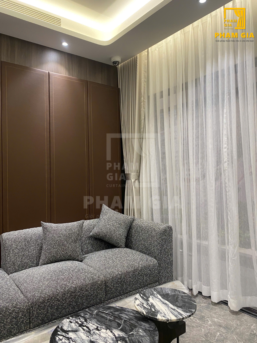 lap-dat-rem-vai-tai-can-ho-becamex-tokyo-binh-duong