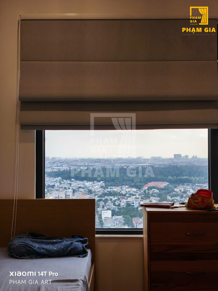 lap-dat-rem-cua-tai-bs10-vinhomes-grand-park-quan-9