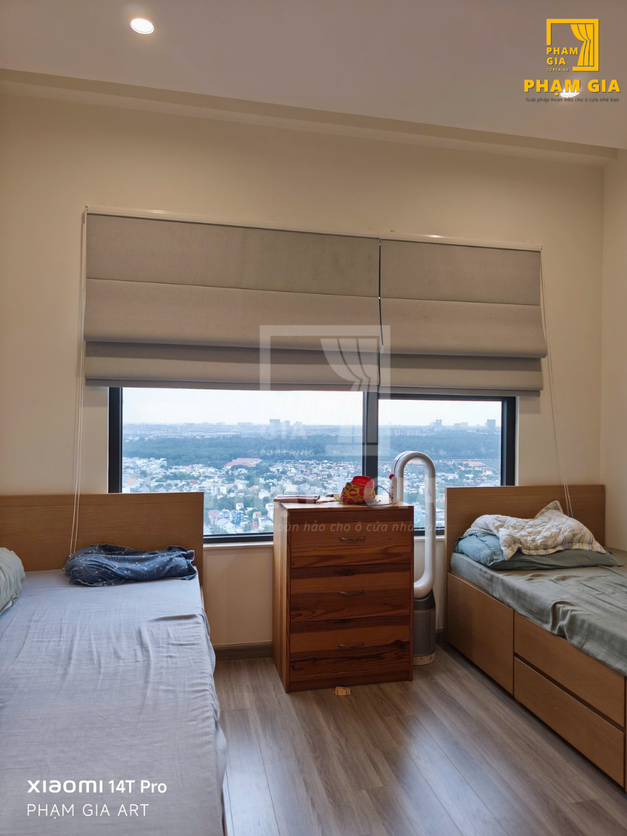 lap-dat-rem-cua-tai-bs10-vinhomes-grand-park-quan-9