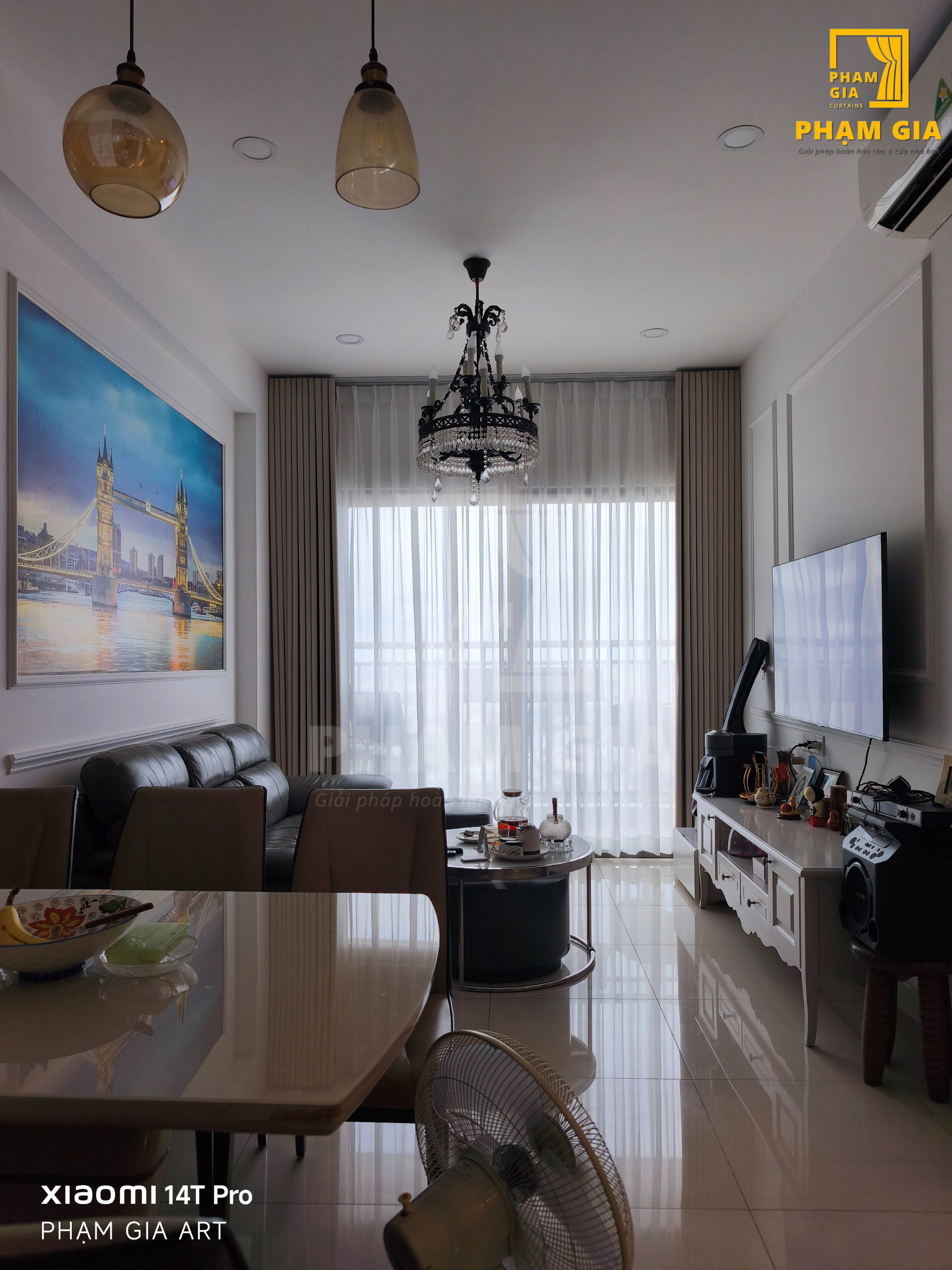 lap-dat-rem-cua-tai-the-sun-avenue-mai-chi-tho