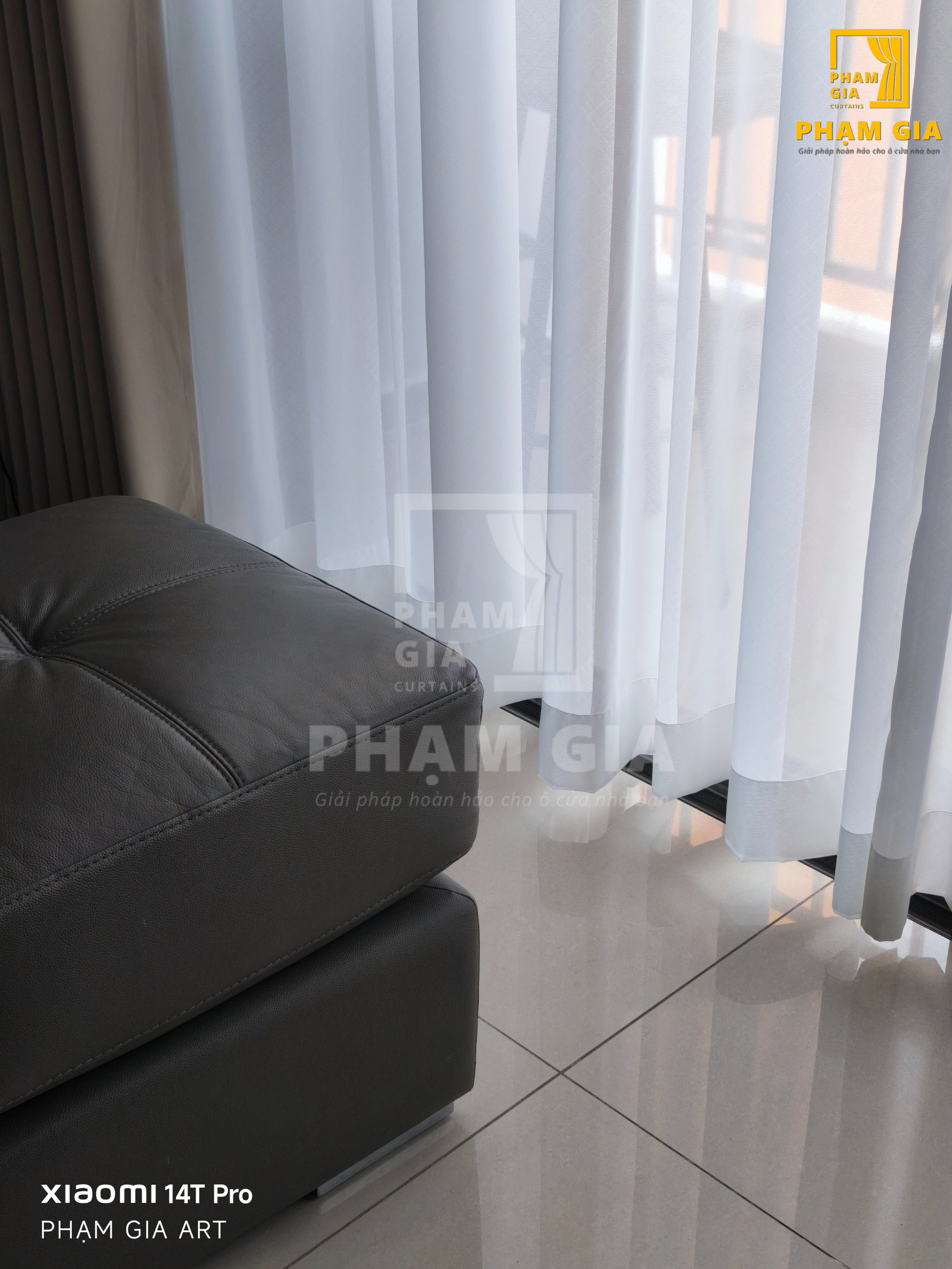 lap-dat-rem-cua-tai-the-sun-avenue-mai-chi-tho