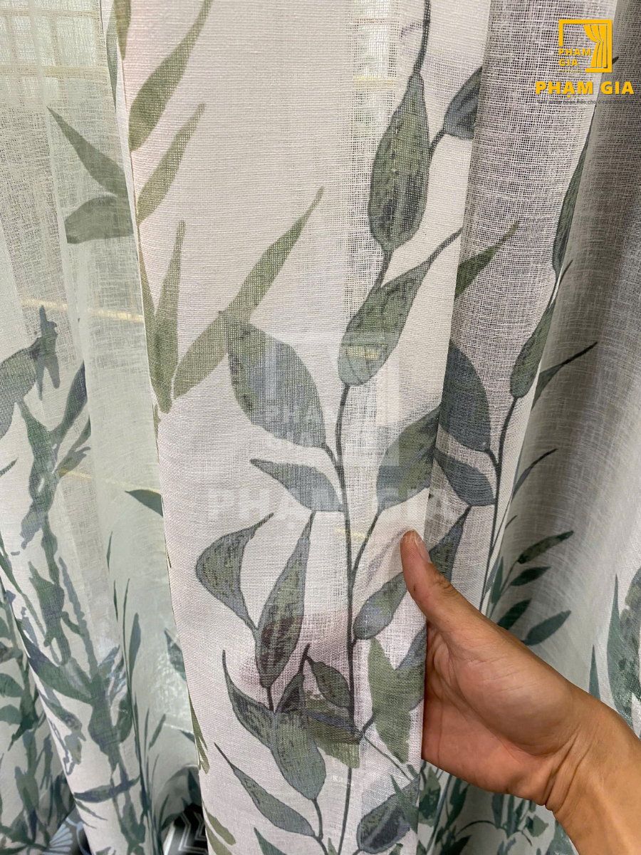 lap-dat-rem-cua-tai-hau-giang-quan-6