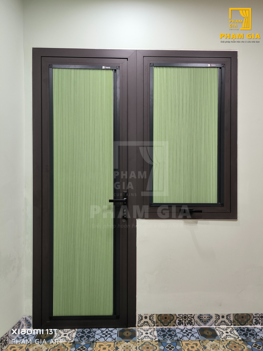 lap-dat-rem-cua-tai-hau-giang-quan-6