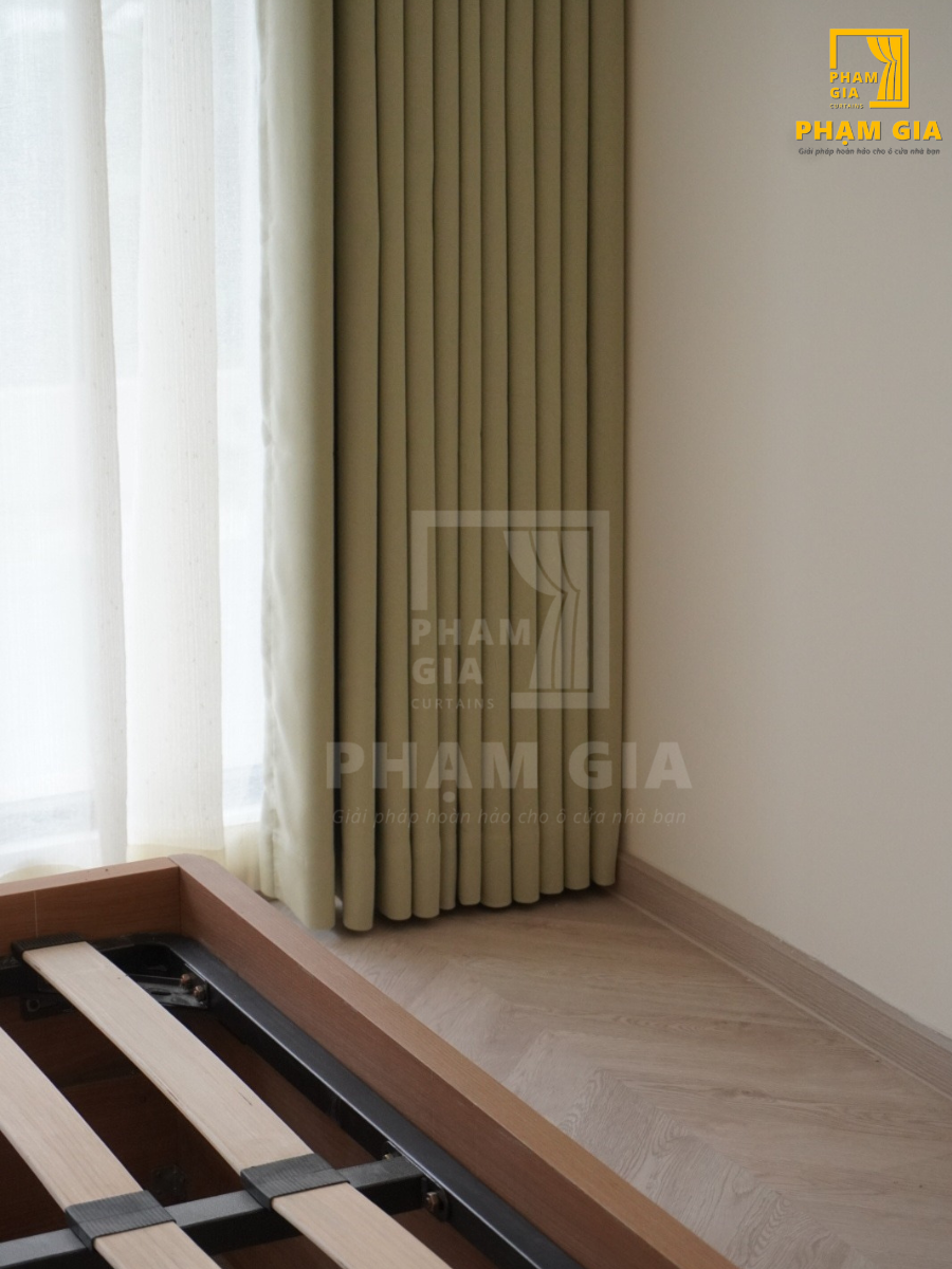lap-dat-rem-cua-tai-lumiere-boulevard-toa-angelice-vinhomes-grand-park-tp-hcm