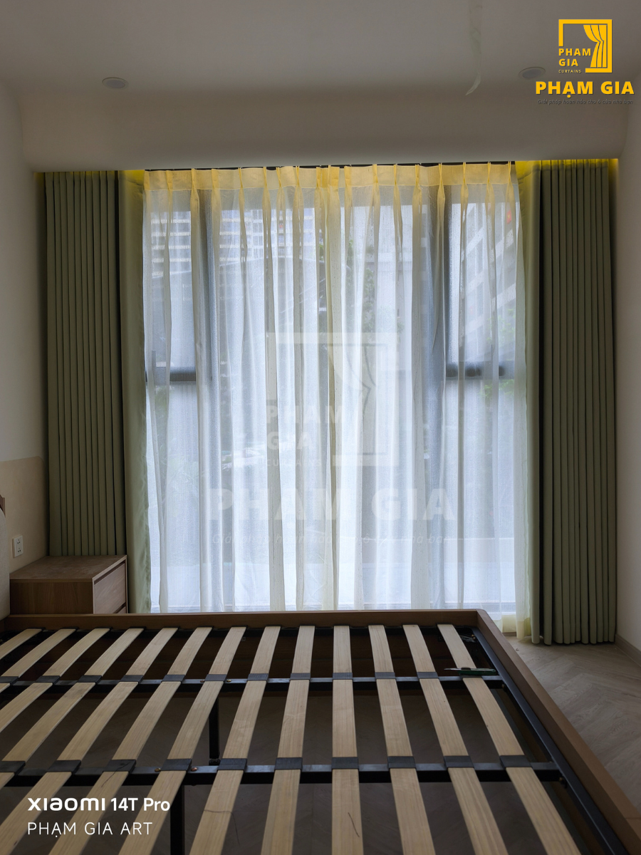 lap-dat-rem-cua-tai-lumiere-boulevard-toa-angelice-vinhomes-grand-park-tp-hcm