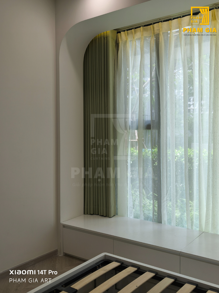 lap-dat-rem-cua-tai-lumiere-boulevard-toa-angelice-vinhomes-grand-park-tp-hcm