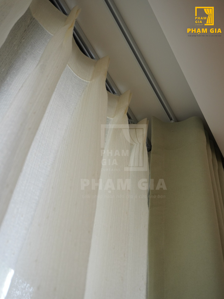 lap-dat-rem-cua-tai-lumiere-boulevard-toa-angelice-vinhomes-grand-park-tp-hcm