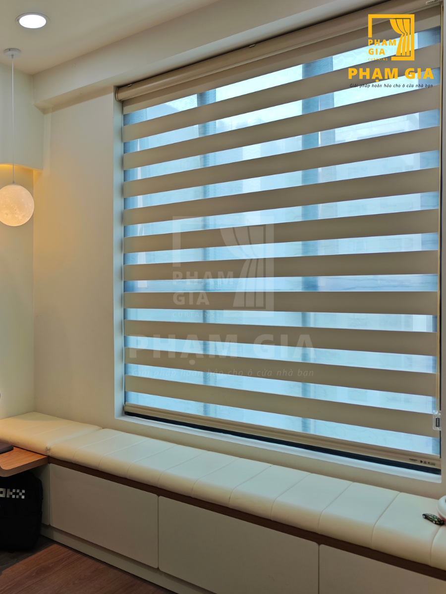 LẮP ĐẶT RÈM CẦU VỒNG VÀ RÈM VẢI TẠI HT PEARL APARTMENT