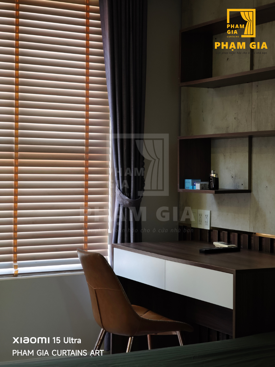 LẮP ĐẶT RÈM SÁO GỖ VÀ RÈM VẢI TẠI CHUNG CƯ GALAXY 9, SỐ 9 NGUYỄN KHOÁI, KHU PHỐ 6, PHƯỜNG VĨNH HỘI (QUẬN 4 CŨ), TP. HCM