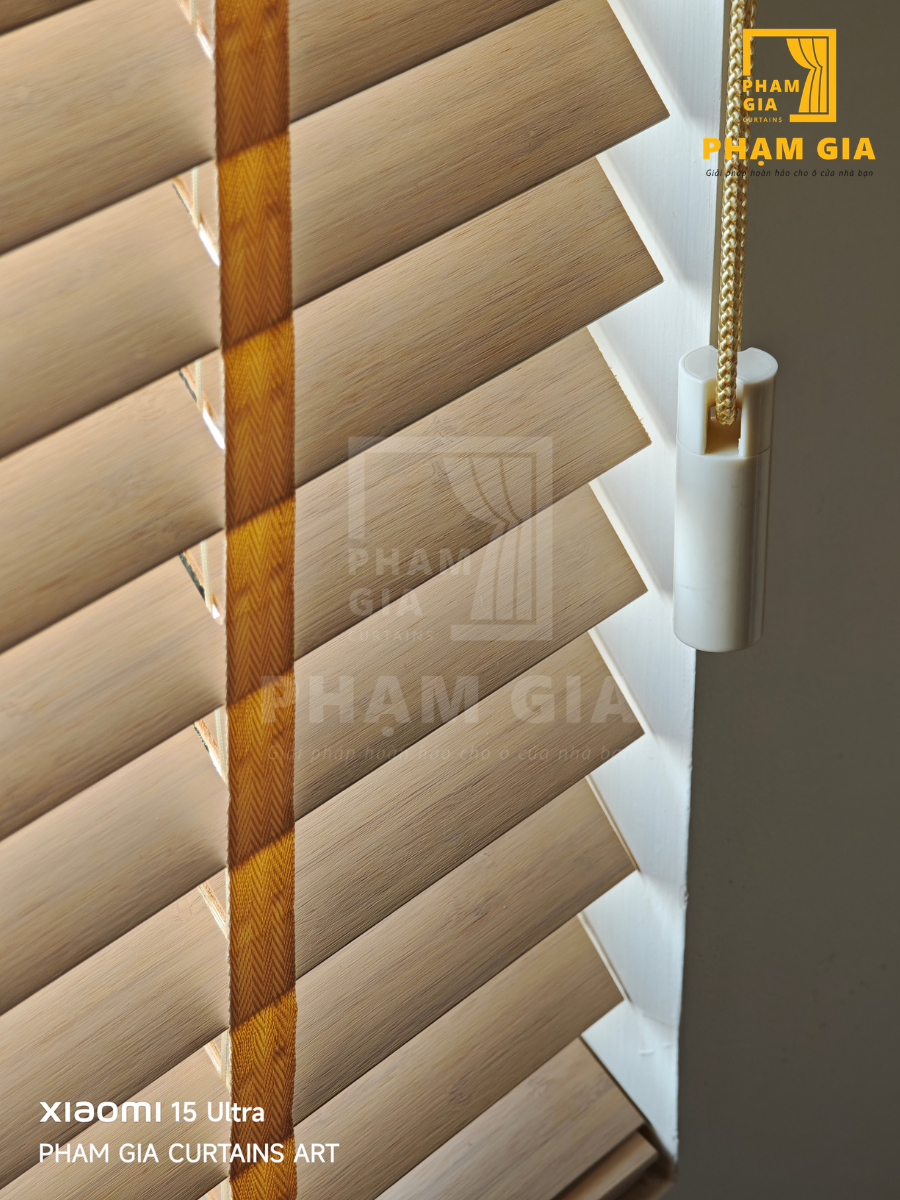 LẮP ĐẶT RÈM SÁO GỖ VÀ RÈM VẢI TẠI CHUNG CƯ GALAXY 9, SỐ 9 NGUYỄN KHOÁI, KHU PHỐ 6, PHƯỜNG VĨNH HỘI (QUẬN 4 CŨ), TP. HCM