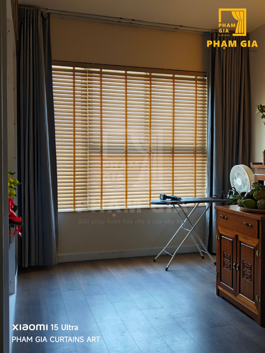 LẮP ĐẶT RÈM SÁO GỖ VÀ RÈM VẢI TẠI CHUNG CƯ GALAXY 9, SỐ 9 NGUYỄN KHOÁI, KHU PHỐ 6, PHƯỜNG VĨNH HỘI (QUẬN 4 CŨ), TP. HCM